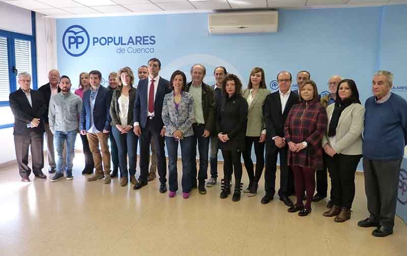 Luz Moya presenta a una candidatura “ilusionada por Cuenca” con la que el Partido Popular aspira a lograr la mayoría absoluta 1 Luz Moya presenta a una candidatura “ilusionada por Cuenca” con la que el Partido Popular aspira a lograr la mayoría absoluta