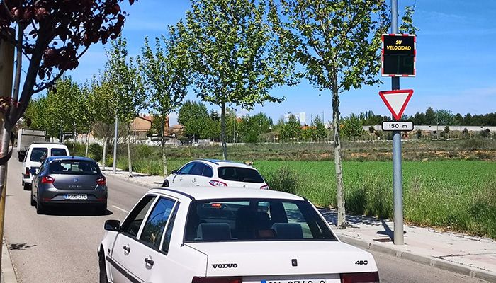 Nuevos controladores informativos de velocidad en los principales accesos de Cabanillas