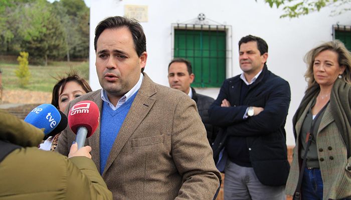 Núñez garantiza que Pablo Casado no permitirá que a nuestros agricultores se les recorte ni un solo euro de su PAC