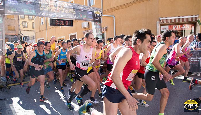 Pablo López y Cristina Giurcanu vencen en la XVI Carrera Popular de San Lorenzo de la Parrilla