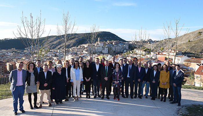 Page se compromete a ser “un concejal más” del equipo de Dolz y a volcarse para “poner Cuenca en órbita”