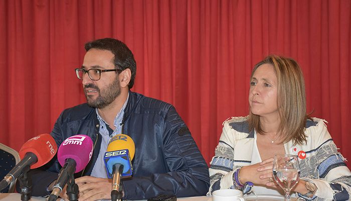 Sergio Gutiérrez destaca la importancia de que haya una persona de Talavera en cada institución democrática