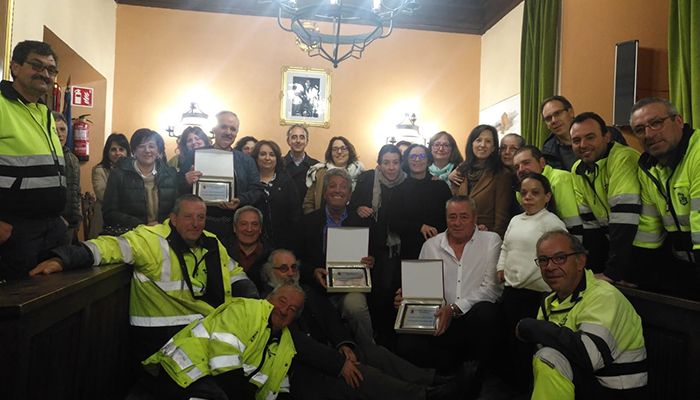 Sigüenza homenajea a tres trabajadores municipales con motivo de su jubilación