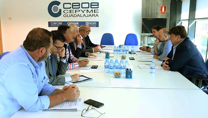 Alejandro Ruiz “Vamos a trabajar para que el Ayuntamiento, y la Junta de Comunidades no sean un obstáculo para empresarios y autónomos de Guadalajara”