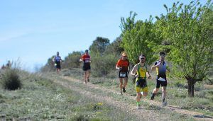 Antonio Cerezo y Laura Cristina Dumitru vencen en Villaescusa de Haro en el V Duatlón Cross del Queso en Aceite 2 Antonio Cerezo y Laura Cristina Dumitru vencen en Villaescusa de Haro en el V Duatlón Cross del Queso en Aceite