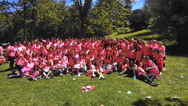 Brihuega vuelve a ser el grupo más numeroso en participar en la XVI Carrera de la Mujer celebrada en Madrid