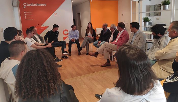 Ciudadanos Guadalajara se reúne con diferentes clubs deportivos para defender el deporte base