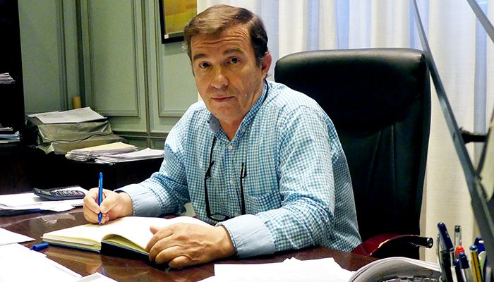 Cuesta pregunta al Comité de Empresa de Bomberos si invertir más de 2,5 millones en ocho años es abandonar un servicio