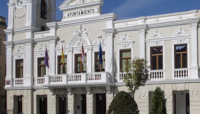 El Ayuntamiento de Guadalajara homenajea a los funcionarios jubilados en 2018