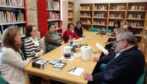 El Ayuntamiento de Huete celebra un año más, con los optenses lectores, el Día del Libro