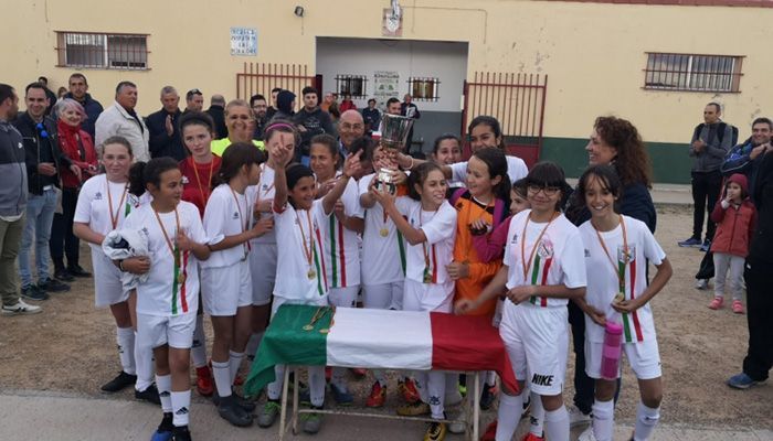 El fútbol femenino regresa a Cabanillas, y lo hace ganando