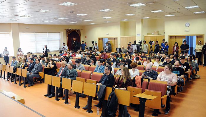 El rector de la UCLM presenta en Cuenca el Grado de Comunicación Audiovisual
