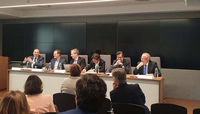 Latre defiende la España de las oportunidades en un debate en Madrid sobre despoblación y equilibrio territorial