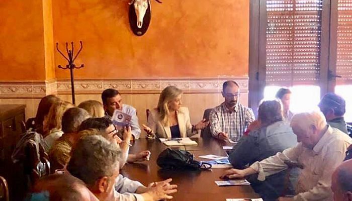 Lola Merino anuncia que Paco Núñez creará la Dirección General de Ganadería