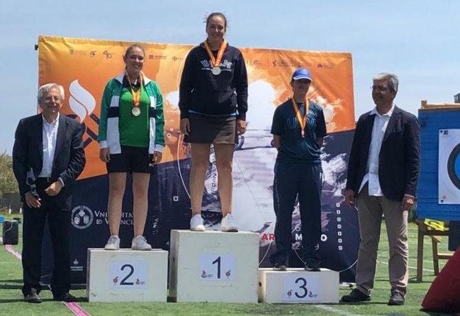 Lucía Alejo, alumna de la UCLM, campeona de España universitario de tiro con arco compuesto 3 Lucía Alejo, alumna de la UCLM, campeona de España universitario de tiro con arco compuesto