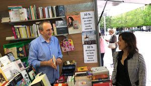 Luz Moya apuesta por conservar y promocionar la Feria del Libro “Cuenca Lee”