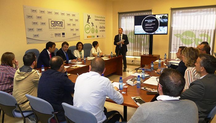 Luz Moya promoverá la búsqueda activa de empresas que se instalen en Cuenca