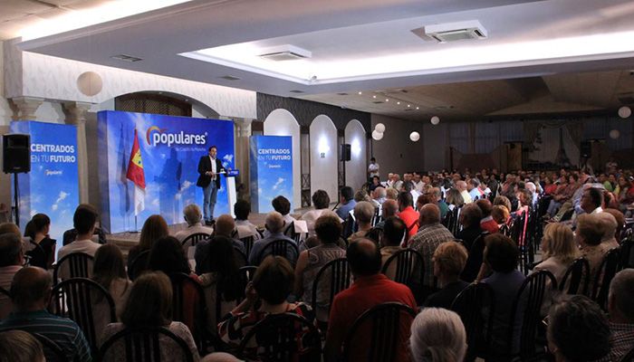 Núñez asegura que garantizará los 10 minutos de consulta por paciente en atención primaria tal y como reclaman los profesionales sanitarios