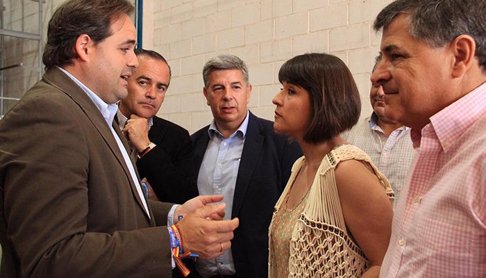 Núñez asegura que promoverá una interconexión administrativa para en Castilla-La Mancha la burocracia no sea un lastre para los ciudadanos que quieran emprender