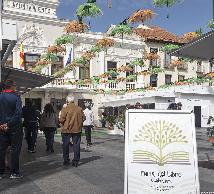 Comienza la Feria del Libro de Guadalajara 3 Comienza la Feria del Libro de Guadalajara