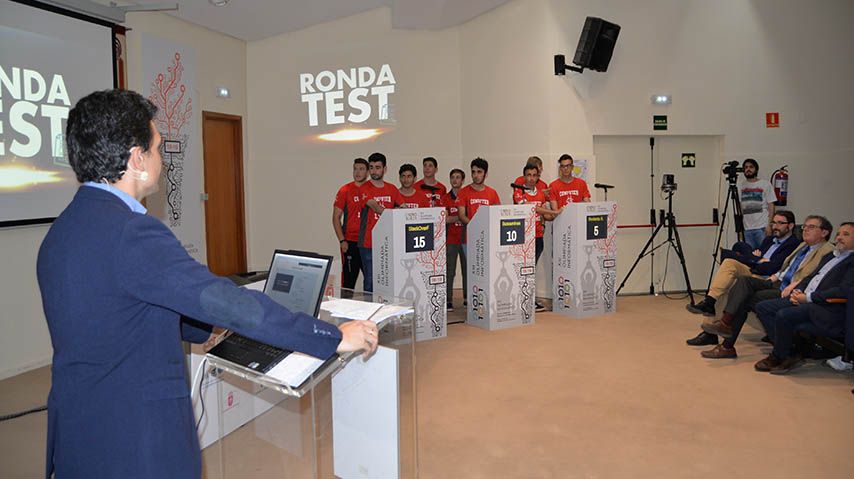 Stack Overflow y EstasOverFlow, ganadores de la XIII Olimpiada de Informática de Castilla-La Mancha