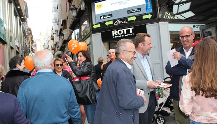 Vicente Casañ “La mejor manera de crear riqueza en Albacete es apoyar a los autónomos y los emprendedores que son los que la generan”