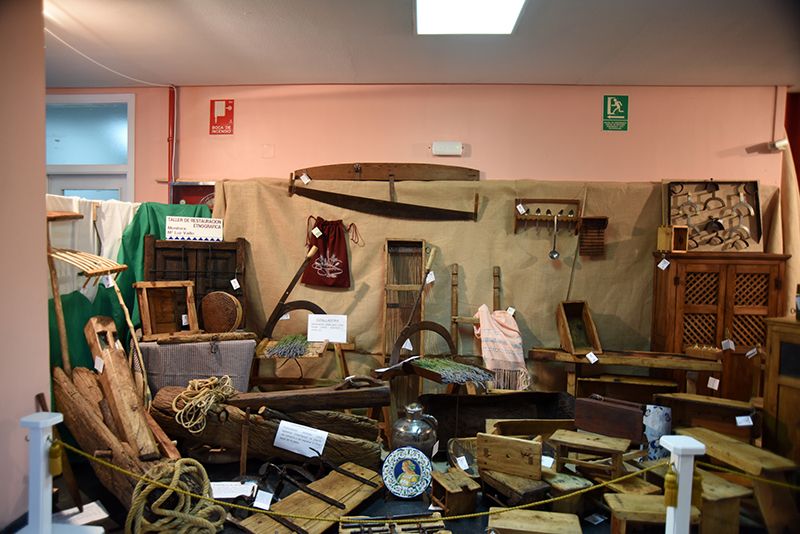 Abierta la Exposición de Artesanía de fin de curso de la Escuela de Folklore de la Diputación de Guadalajara