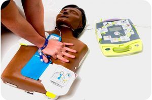 El Ayuntamiento de Huete organiza un curso sobre el uso y manejo de desfibriladores