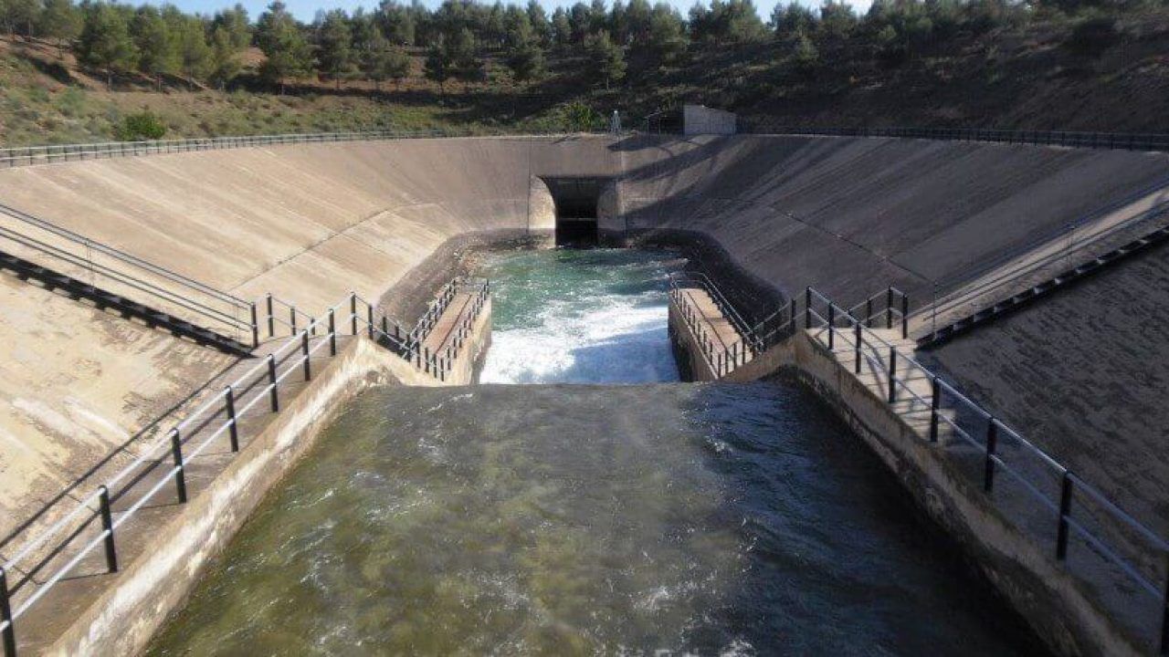 El Gobierno regional se muestra contrario a un nuevo trasvase de 20 hm3 para junio el máximo legalmente permitido sin estar garantizado el régimen de caudales ecológicos en el río Tajo