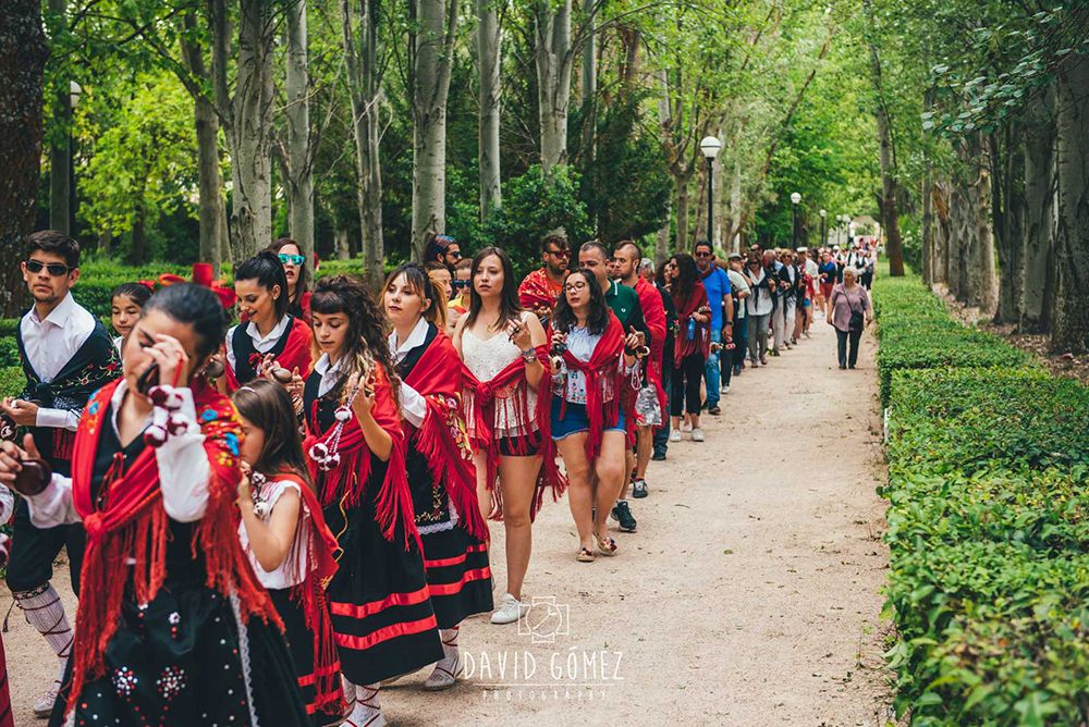 Fiestas de Santa Quiteria: Domingo 2: Al son de la gaitilla y tamboril 3 Fiestas de Santa Quiteria Domingo 2 Al son de la gaitilla y tamboril
