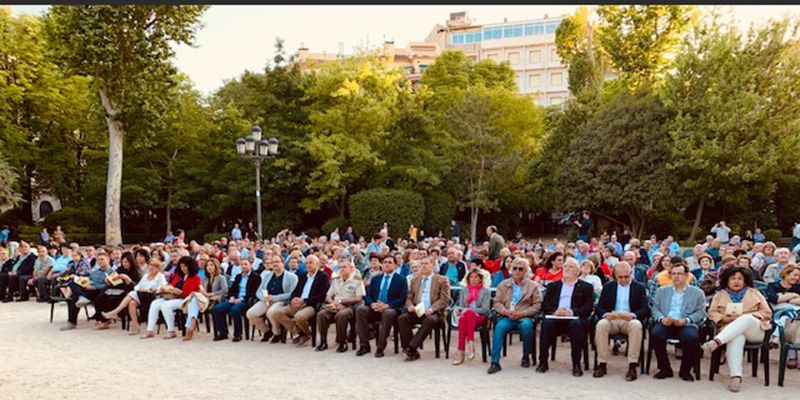 Gran éxito de público en el concierto de música militar ofrecido por la banda municipal de música de Cuenca en el Día de las Fuerzas Armadas