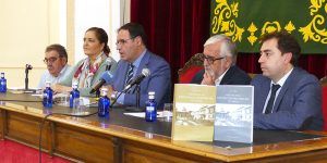 José Luis Muñoz Ramírez acerca en su último libro los más de 200 años de historia de la Diputación de Cuenca