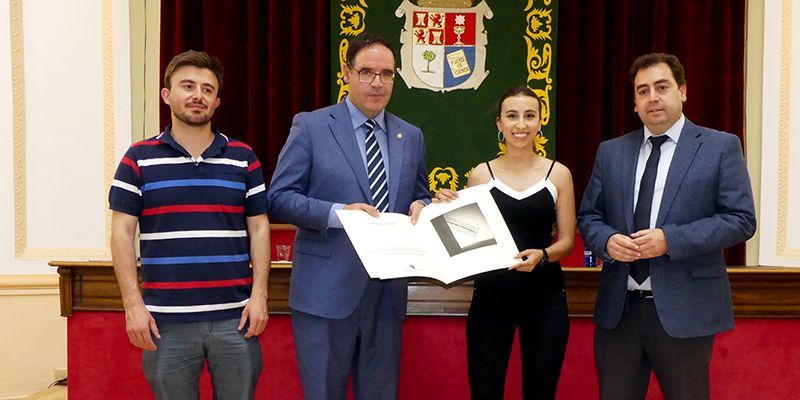 La joven valerosa Adriana Alonso recibe con “mucha ilusión” el galardón de Conquense Excelente 2019
