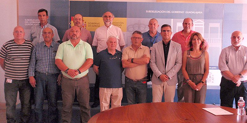 La Subdelegación del Gobierno de Guadalajara reconoce la labor de los voluntarios de la Red Nacional de Radio de Emergencia (REMER)