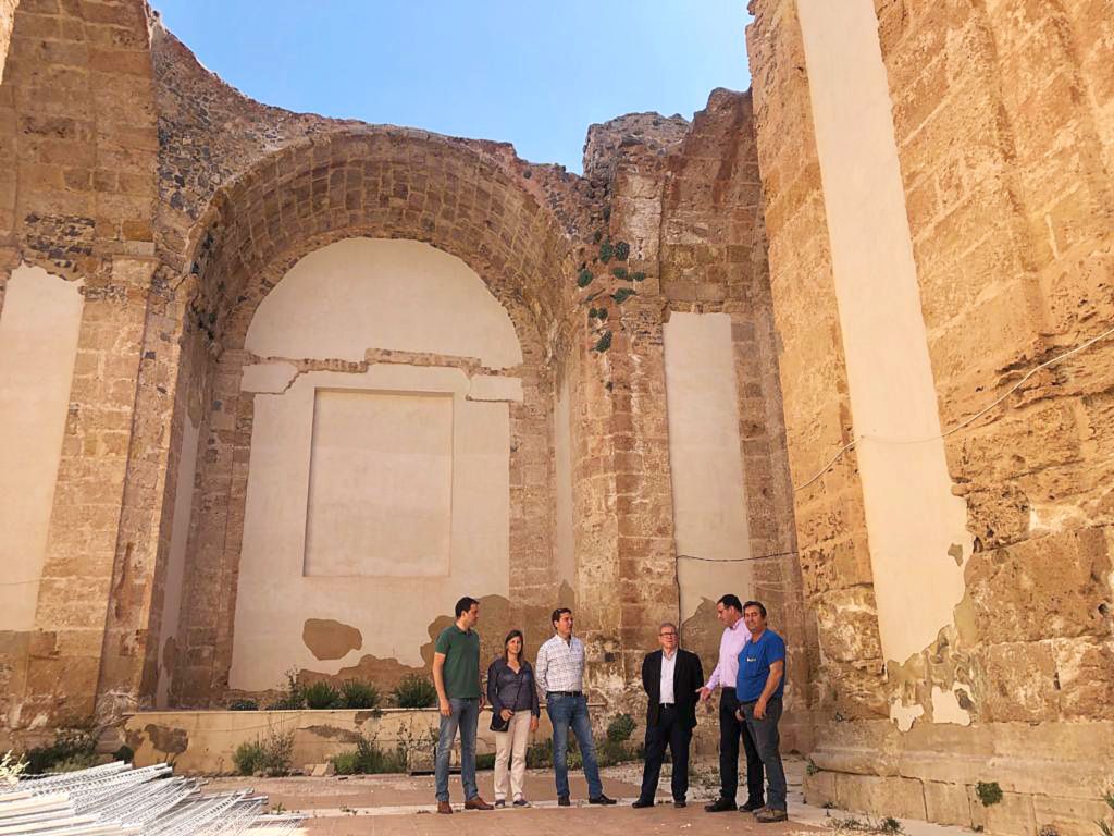 Prieto muestra su satisfacción por el inminente inicio de las obras en la iglesia del Convento de Concepcionistas de Moya