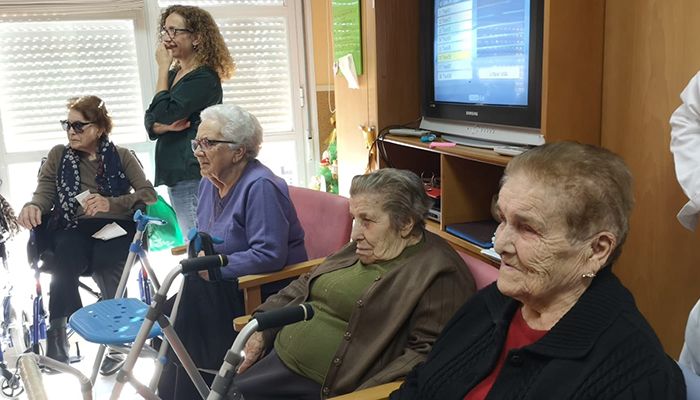 Suvicasa busca enfermerao para el Centro de Día de Mayores de Cabanillas