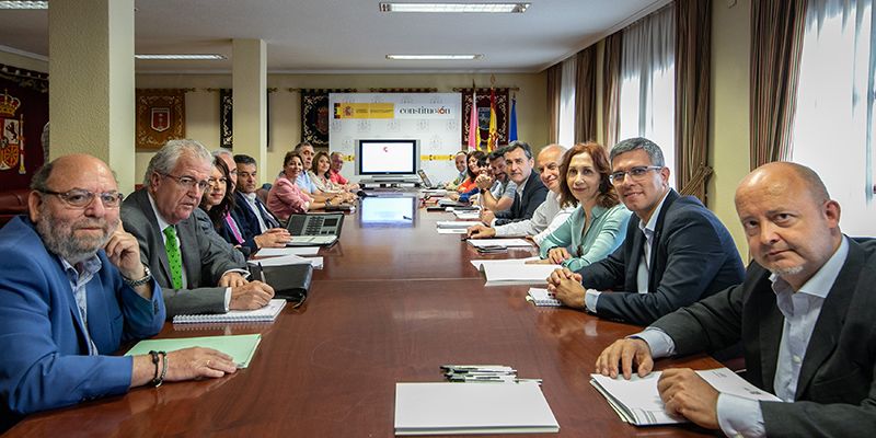 Tierraseca preside la sesión de coordinación ante la campaña de incendios forestales