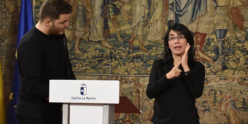 Unas 5.000 personas con discapacidad auditiva se benefician de los Servicios de Lengua de Signos del Gobierno de Castilla-La Mancha