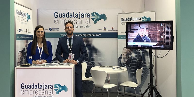 “Guadalajara Empresarial” promociona en la Feria SIL de Barcelona las ventajas empresariales de la provincia