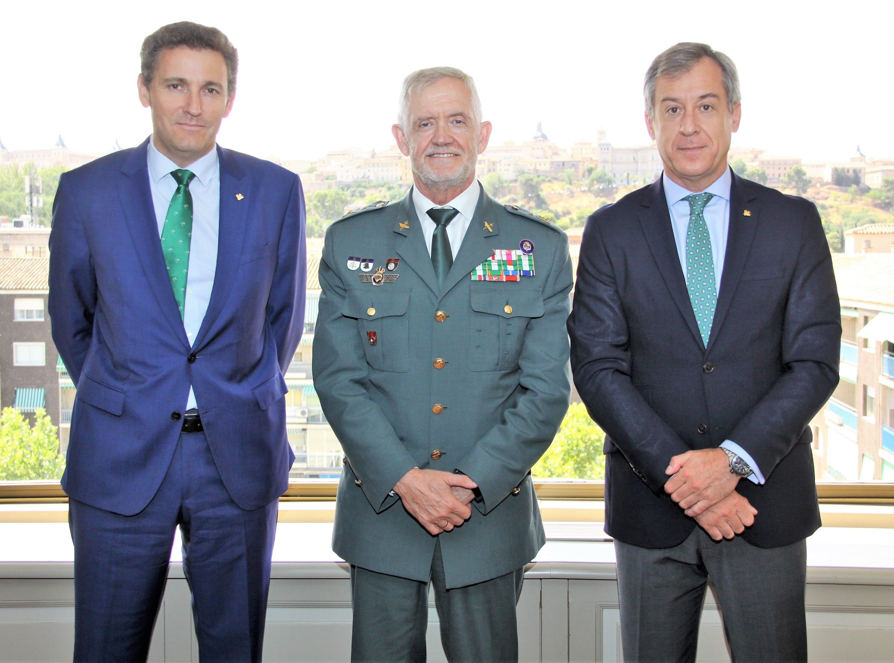 Eurocaja Rural se despide del General Jefe de la Guardia Civil en CLM