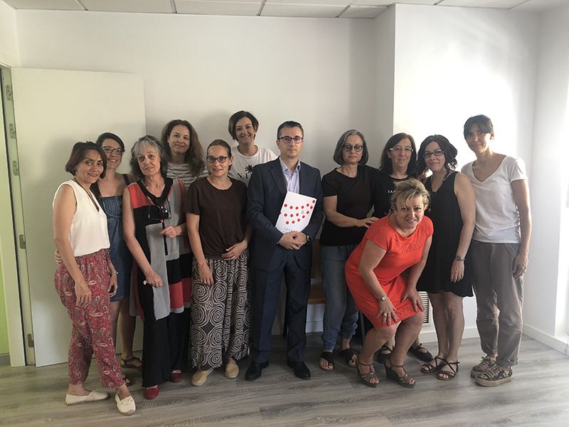 Arriola visita la lanzadera de empleo de Azuqueca de Henares con el objetivo de buscar nuevas fórmulas de colaboración 3 Arriola visita la lanzadera de empleo de Azuqueca de Henares con el objetivo de buscar nuevas fórmulas de colaboración