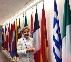 Acabar con el hambre y la malnutrición es posible 2 Acabar con el hambre y la malnutrición es posible