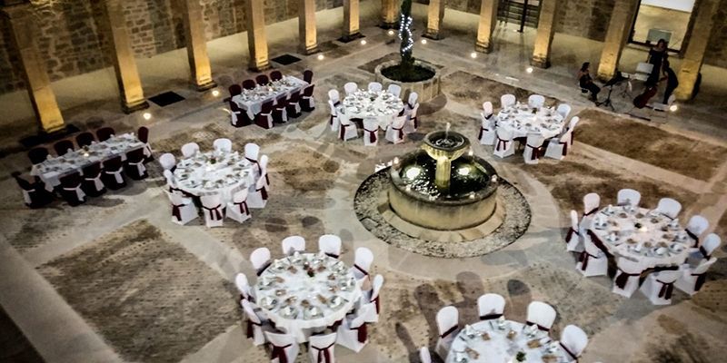 Cena concierto en el claustro del convento de Jesús y María de Huete
