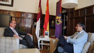 El alcalde de Guadalajara, Alberto Rojo, se reúne con el subdelegado del Gobierno, Ángel Canales