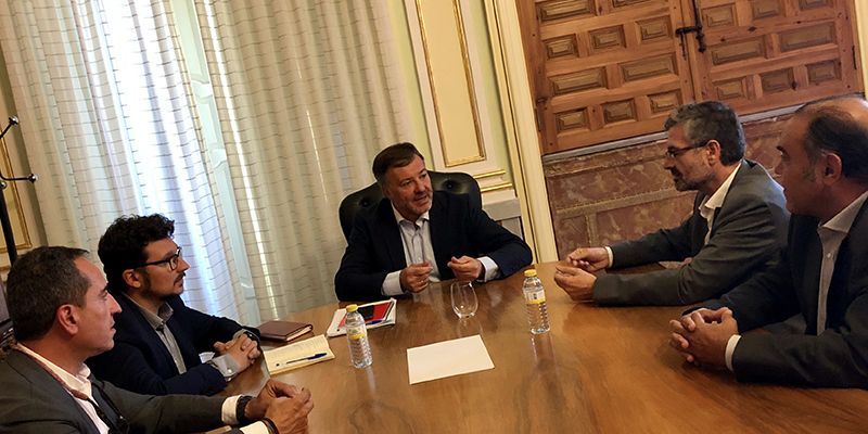 El Ayuntamiento de Cuenca intensificará la limpieza de la ciudad con hasta una docena de baldeos de refuerzo