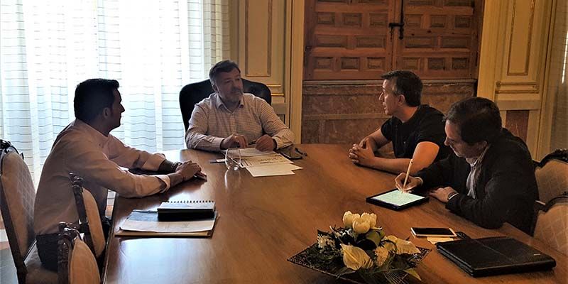 El Ayuntamiento de Cuenca preparará un inventario de locales y terrenos para ofrecer a los inversores