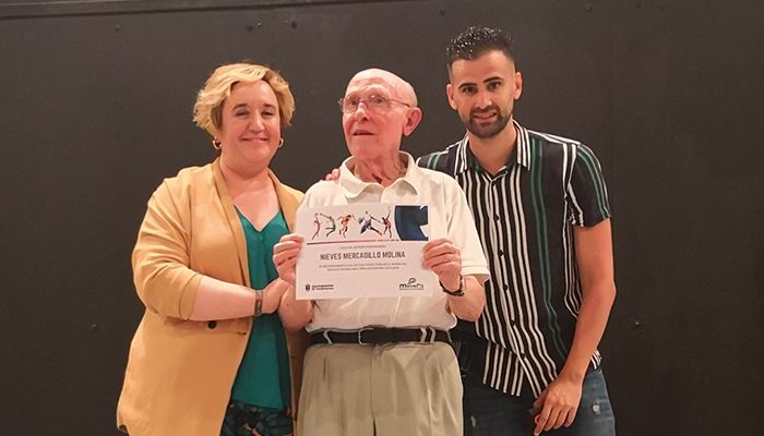 El Pedernoso celebra su “I Gala del Deporte Pedernoseño”, en la que se reconoció la trayectoria de deportistas de la localidad.