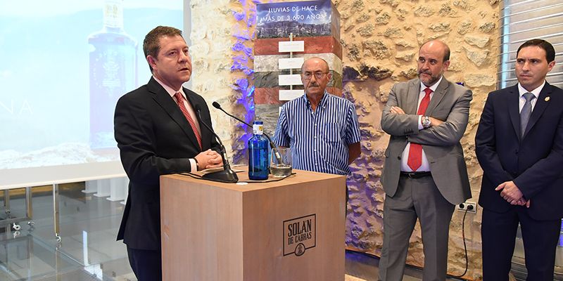 El presidente de Castilla-La Mancha espera poder reunirse con la ministra para la Transición Ecológica antes del próximo mes de agosto