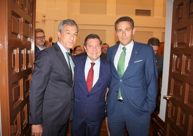 Eurocaja Rural asiste al Debate de Investidura de Page como presidente de la Junta