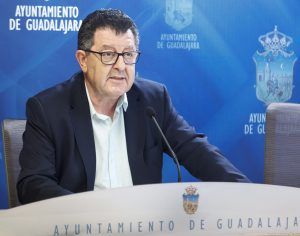 Olcina pasa al ataque: “Nosotros sí apostamos por los clubes de la ciudad poniendo en marcha una línea de subvenciones por valor de 250.000€”